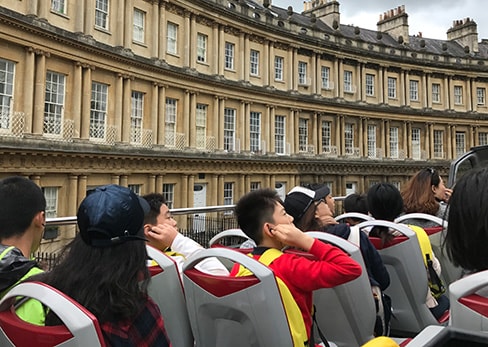 Passengers discovering Bath