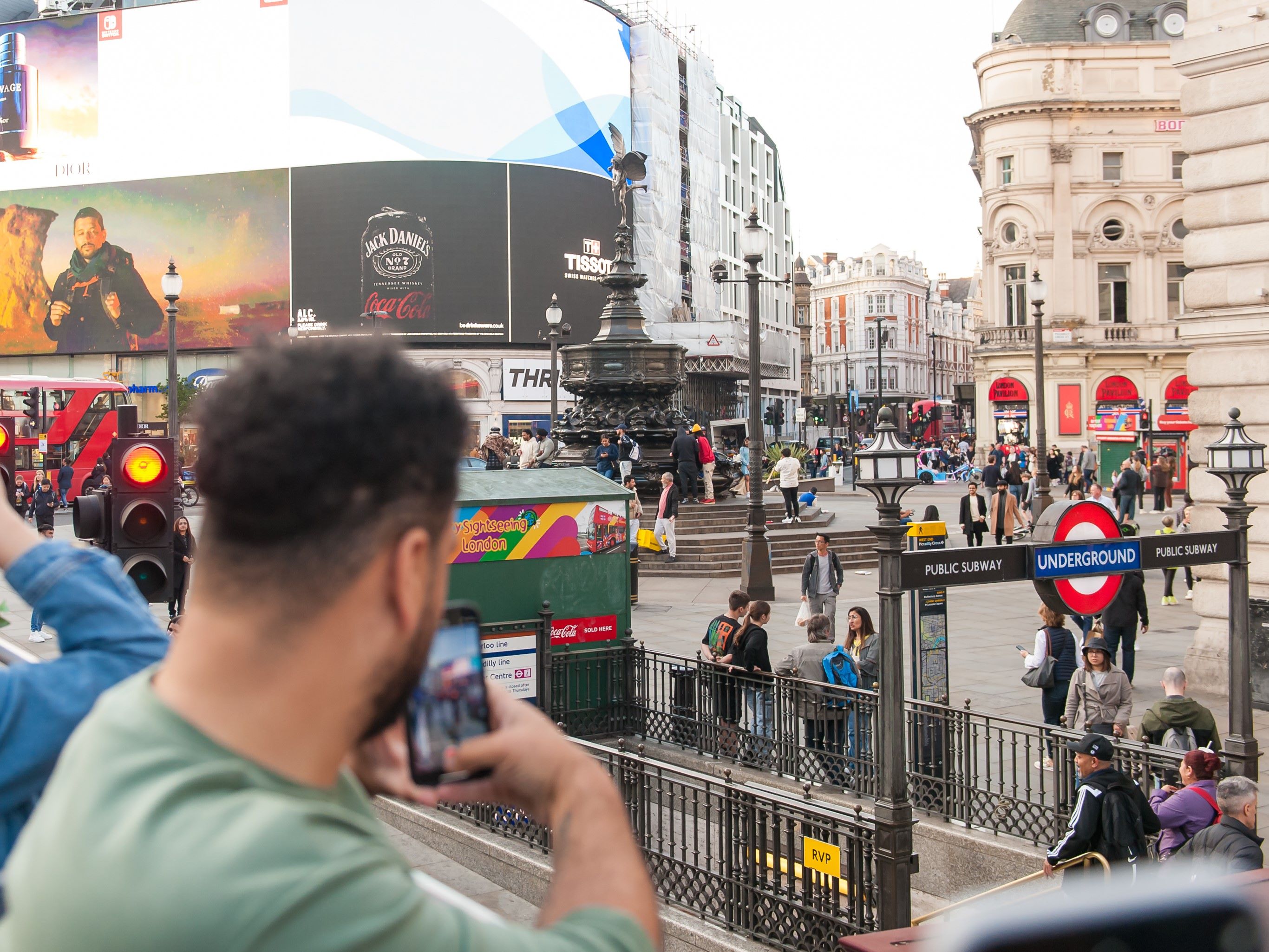 Tootbus London at Piccadilly Circus