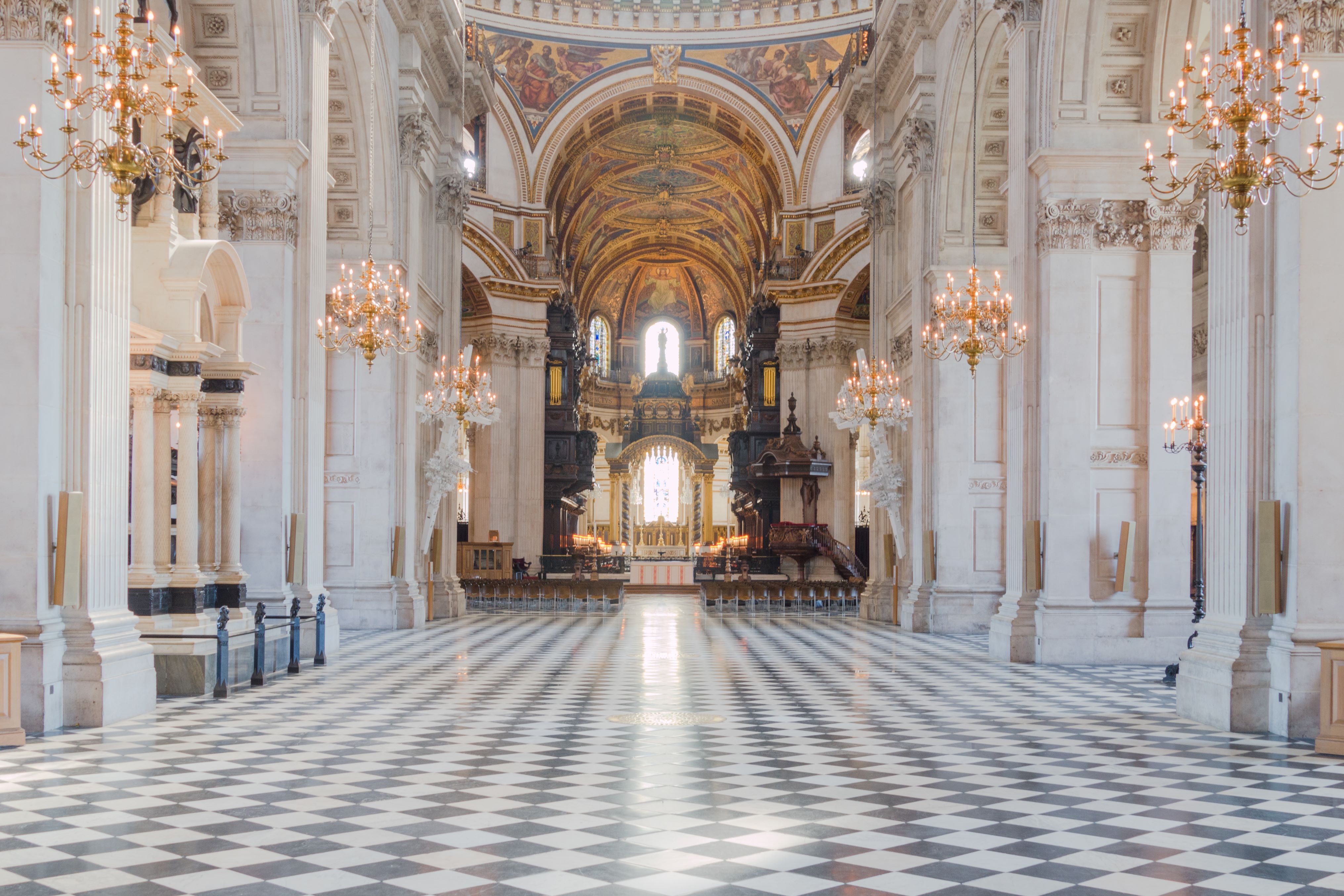 The nave of St Paul's