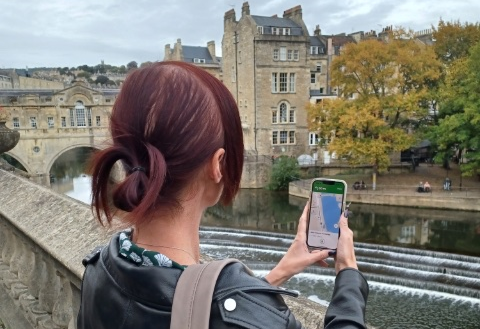Asking Tootie about Pulteney Bridge