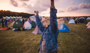 Recintos al aire libre para escuchar música clásica y festivales