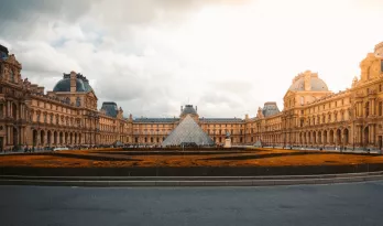 Jardin du Palais Royal  Attractions in Louvre, Paris